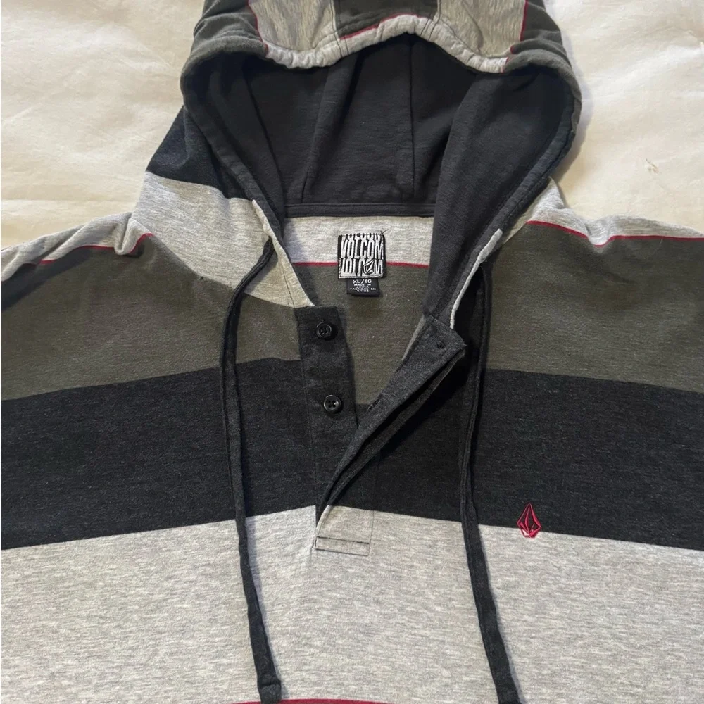 Volcom Men's Black and Gray Striped Hoodie - Picture 3 of 3